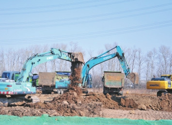 破開(kāi)冰封凍土孕育發(fā)展動(dòng)能 松花江北岸22個(gè)大項(xiàng)目迎春開(kāi)工